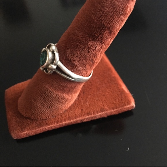 2 Rings - Picture 7 of 13